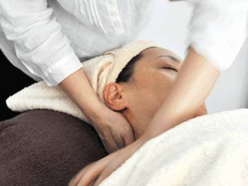 自然派エステティックサロン アングレイス | 宇都宮のエステサロン