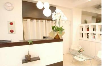 azule | 草加のヘアサロン