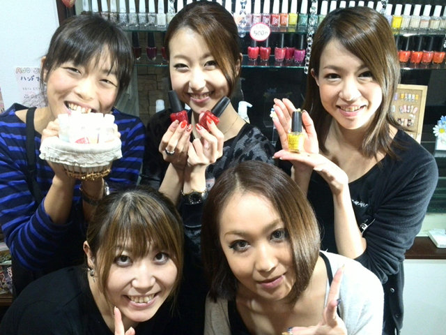 Nail & Eyelash Bee 福島西店 | 福島のネイルサロン Nail & Eyelash Bee 福島西店 | 福島のネイルサロン