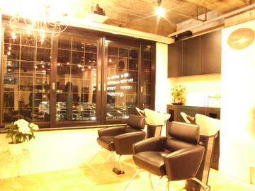 LUSRICA | 河原町/木屋町/先斗町のヘアサロン LUSRICA | 河原町/木屋町/先斗町のヘアサロン