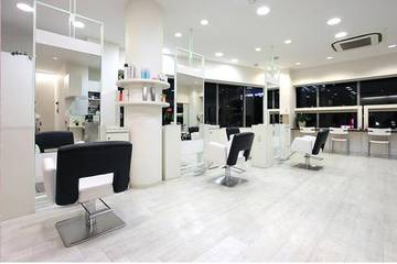 Musica ficta | 和歌山のヘアサロン