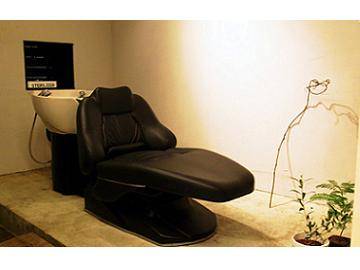 ＪIＪI. | 東広島のヘアサロン