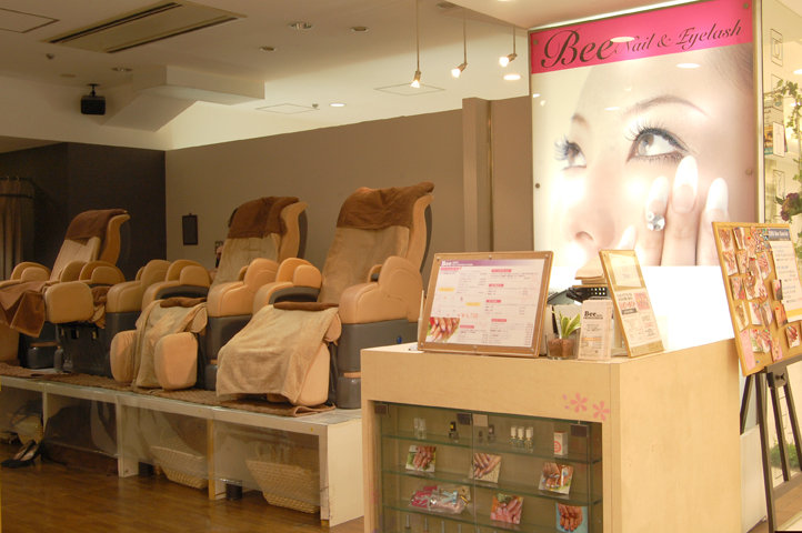 Nail & Eyelash Bee　銀座ネイル店 | 銀座のネイルサロン