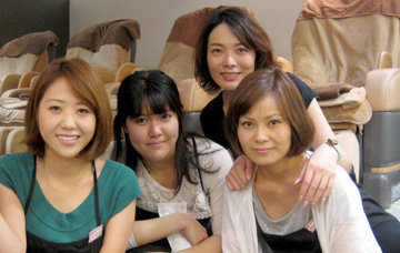 Nail & Eyelash Bee 銀座ネイル店 | 銀座のネイルサロン Nail & Eyelash Bee 銀座ネイル店 | 銀座のネイルサロン