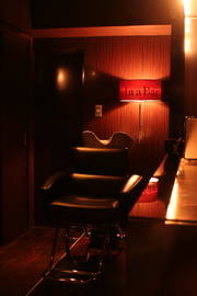 In a Bar | 藤沢のヘアサロン