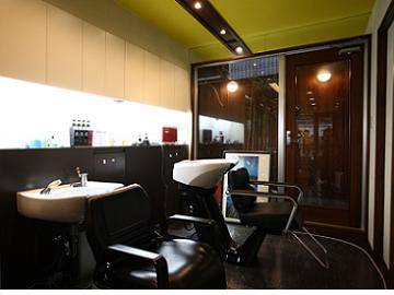 Ash Hair 白梅町店 | 西陣/北野天満宮のヘアサロン