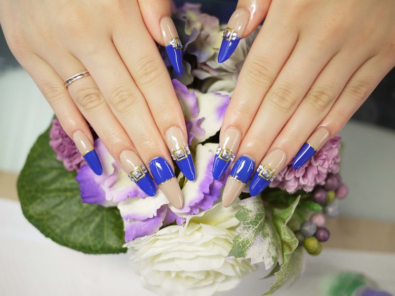 Es-curery-Nail | 御器所のネイルサロン