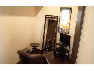 LAKE LOVERS | 栗東のヘアサロン