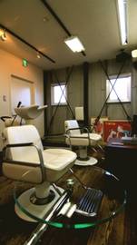 LAULE'A | 出雲のヘアサロン