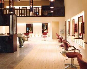 FLOWERS B.O.D | 御器所のヘアサロン