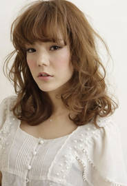 FLOWERS B.O.D | 御器所のヘアサロン