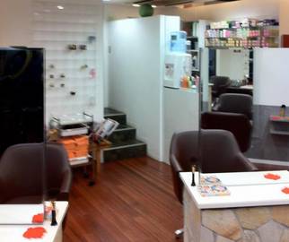 gems　hair | 御器所のヘアサロン