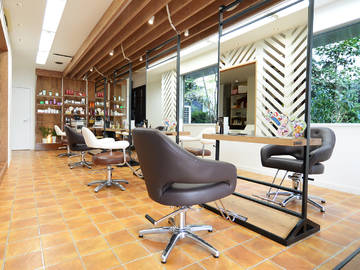 ange | 枚方のヘアサロン