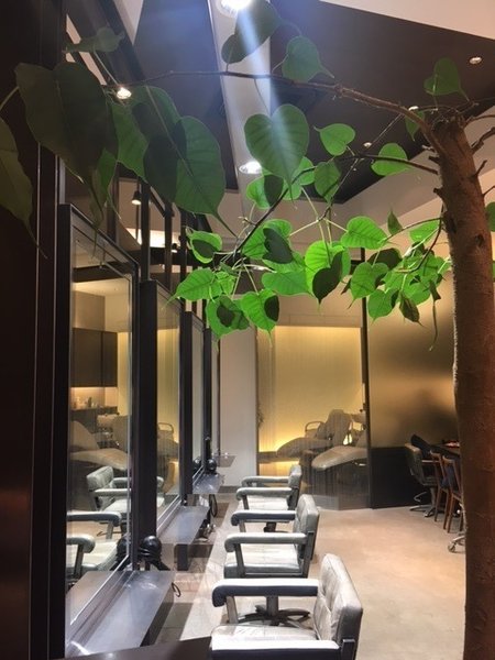 glam by REIELEGANCE | 御器所のヘアサロン