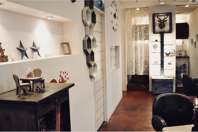 ｉＺｍＺ | 伊勢崎のヘアサロン