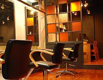 en hair | 伏見のヘアサロン