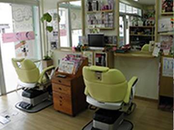 ヘアーANDエステ ROHAS～ロハス～ | 浦添のヘアサロン