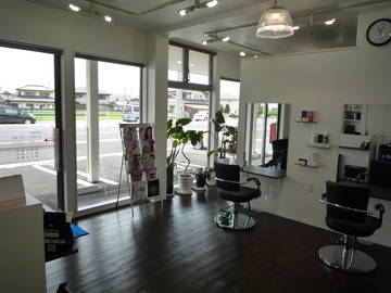 ANTERIOR | 倉敷のヘアサロン ANTERIOR | 倉敷のヘアサロン