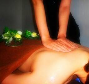 ボディケアボディ 四条河原町店 | 御池/御所/二条城のリラクゼーション ボディケアボディ 四条河原町店 | 御池/御所/二条城のリラクゼーション