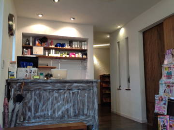 Sｏ　ｓｐｈｅｒｅ（ソォ・スフェール） | 霧島のヘアサロン