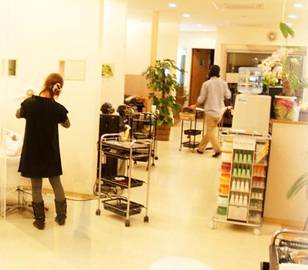 Natural Healing凛 | 佐野のヘアサロン