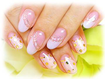 美容室　ＡＵＧＵＳＴ hair nail～ネイルサロン～ | 横浜のネイルサロン