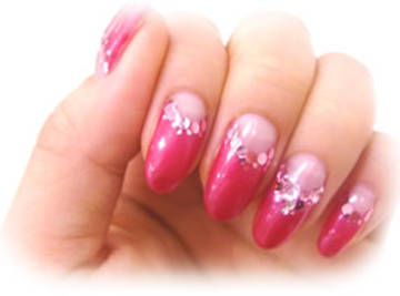 美容室　ＡＵＧＵＳＴ hair nail～ネイルサロン～ | 横浜のネイルサロン