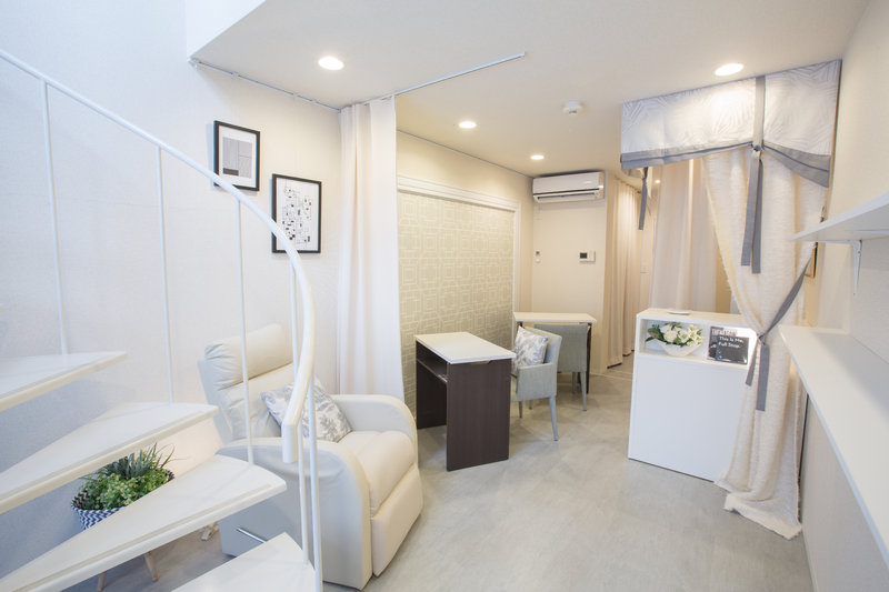 Nail Studio Camelot | 池袋のネイルサロン