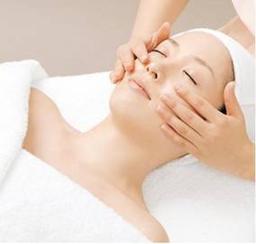 MENARD　FACIAL　SALON　La・rouge | 高岡のエステサロン