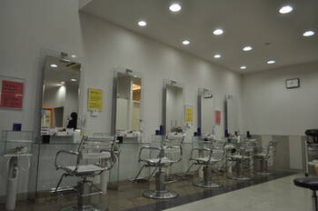 IN　TOKYO　牛久店 | 牛久のヘアサロン