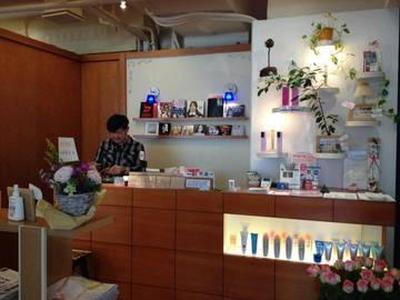 ロマンティックローズ・ボンボン | 稲毛のヘアサロン