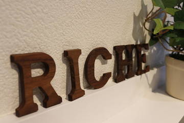Riche | 池袋のヘアサロン