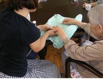 フローラメディカ | 富山のエステサロン フローラメディカ | 富山のエステサロン