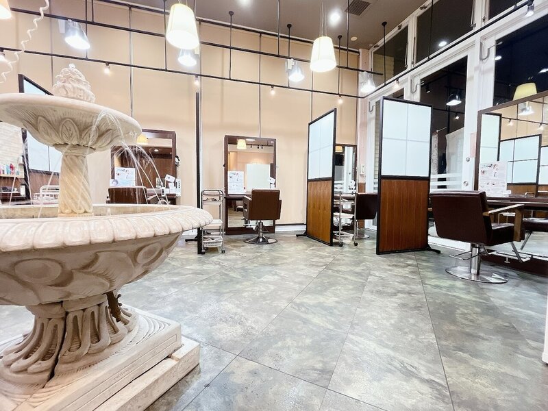 ＬＩＬＹｈａｉｒｓａｌｏｎ | 石岡のヘアサロン