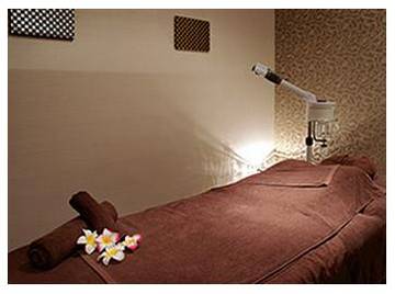 ほぐしや本舗 RiRAKU 表参道店 | 表参道のリラクゼーション ほぐしや本舗 RiRAKU 表参道店 | 表参道のリラクゼーション