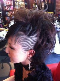 美容室ＢＵＲＳＴ | 長崎のヘアサロン