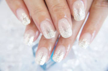 ネイル&耳つぼサロン・スクール凛と | 岐阜のネイルサロン ネイル&耳つぼサロン・スクール凛と | 岐阜のネイルサロン