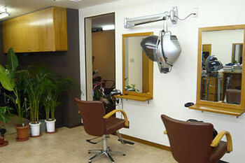 Opern Ball・Sleek | 津のヘアサロン