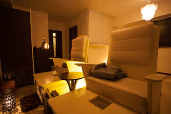 日本橋小伝馬町【Athansaia】