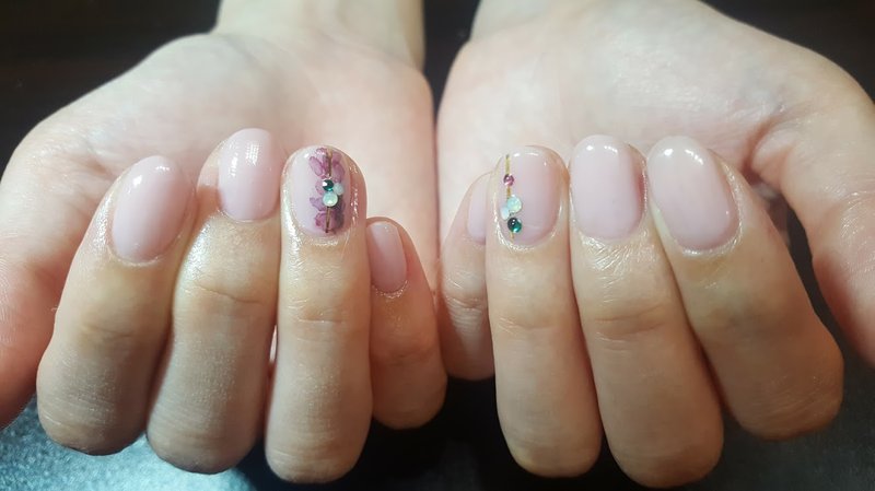 NaturNail | 川西のネイルサロン