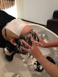 ＣＨＥＥＣＫ　ＨＡＩＲ　ＰＲＯＤＵＣＴＩＯＮ | 伊予のヘアサロン