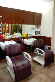 Foret de Coupe | 甲府のヘアサロン