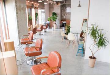 UMBOO | 日野のヘアサロン