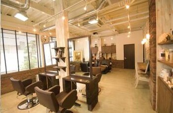 Ｄｕｓｃｈｅ　ｈａｉｒ | 姫路のヘアサロン