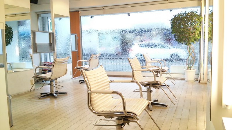 atural ～in su | 川西のヘアサロン