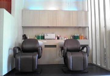 Cuthouse・Ri-zu-m | 茨木のヘアサロン Cuthouse・Ri-zu-m | 茨木のヘアサロン