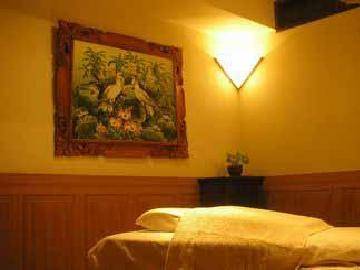 肩こり倶楽部 イオ | 銀座のリラクゼーション