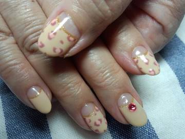 ネイル工房 artigiano | 新大阪のネイルサロン