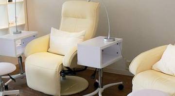 Ａｒａ | 立川のネイルサロン