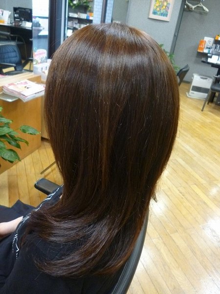 カットステージアシュ | 姫路のヘアサロン